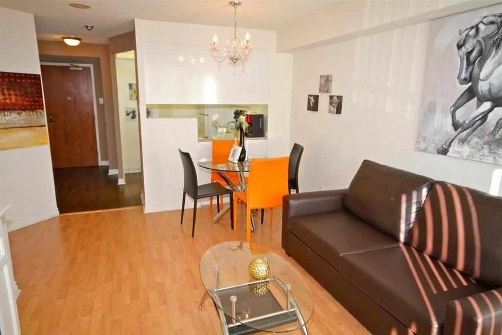 Glen Grove - Conservatory Tower Toronto Ruang foto