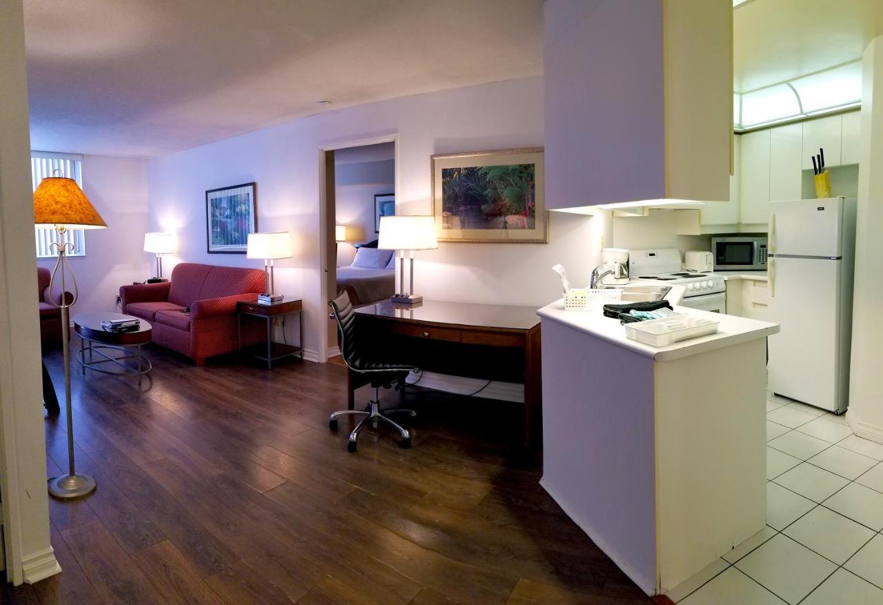 Glen Grove - Conservatory Tower Toronto Bagian luar foto